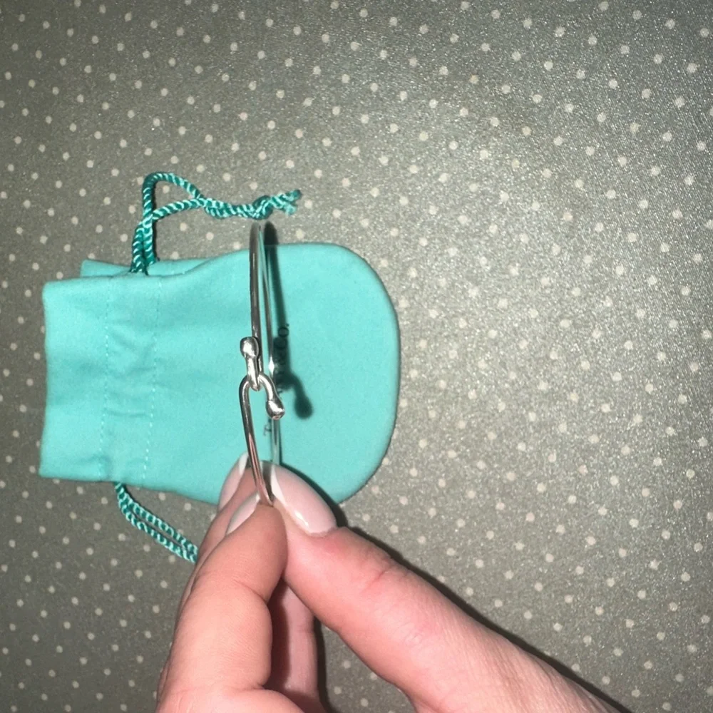 Tiffany & Co. Hook Bangle 925 Bracelet - Picture 10 of 13